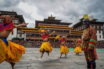 7 Days Bhutan - Thimphu Tshechu Tour